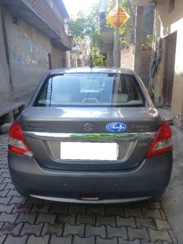 https://images10.gaadi.com/usedcar_image/4490656/original/processed_8bf3b1dd-2506-4479-9f8a-e6b053af2113.jpg?imwidth=6401