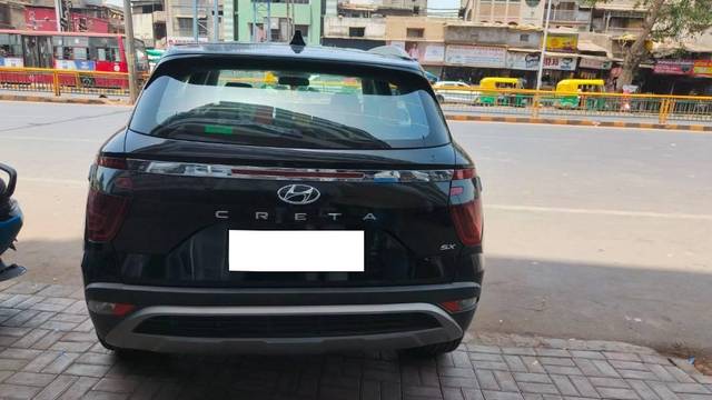 https://images10.gaadi.com/usedcar_image/4490832/original/processed_431083ab-a4ac-4210-afeb-bd3ae229893c.jpg?imwidth=6401