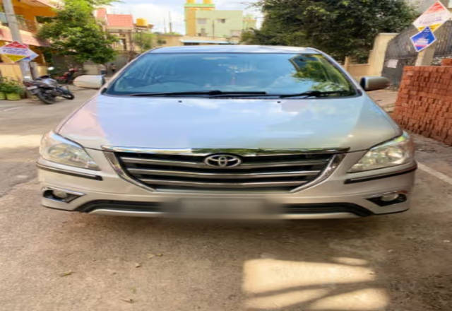 https://images10.gaadi.com/usedcar_image/4490970/original/d5a55c7f-06ec-489b-9189-fcec495775f2.?imwidth=6400