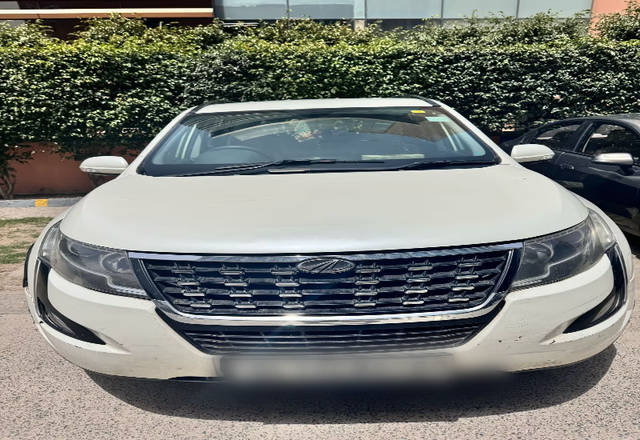 https://images10.gaadi.com/usedcar_image/4490987/original/0a83e782-80ec-4da2-b4c0-5e70849a6ee9.?imwidth=6400