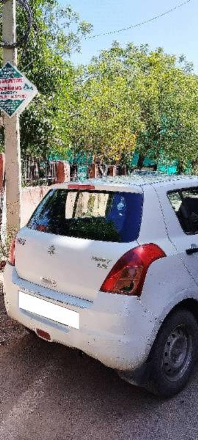 https://images10.gaadi.com/usedcar_image/4491358/original/processed_d6571580-1dbd-4285-ad7b-664e7eb0b4d9.jpg?imwidth=6400