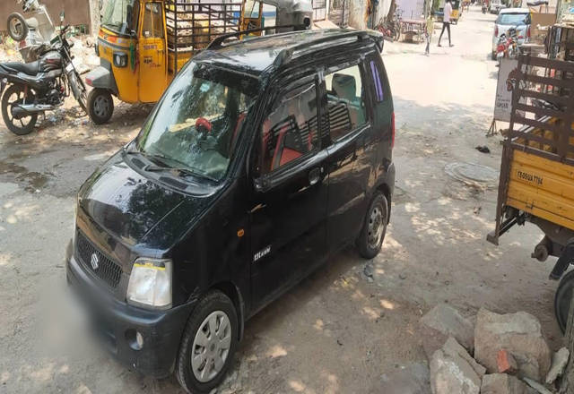 https://images10.gaadi.com/usedcar_image/4491402/original/c710eb5d-79df-4c15-b2d2-da0a1f5ebcb0.?imwidth=6400