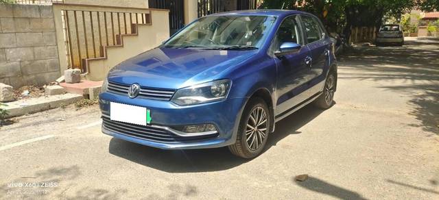 https://images10.gaadi.com/usedcar_image/4491434/original/processed_16c3302c-2d1d-4630-9f35-0c6c07e55adc.jpg?imwidth=6400