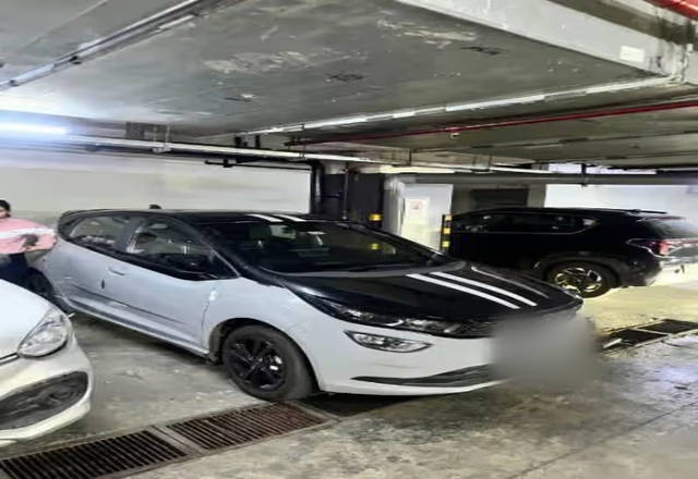 https://images10.gaadi.com/usedcar_image/4491464/original/34a8439c-a4bc-4329-9d86-58a0ddc56203.?imwidth=6400