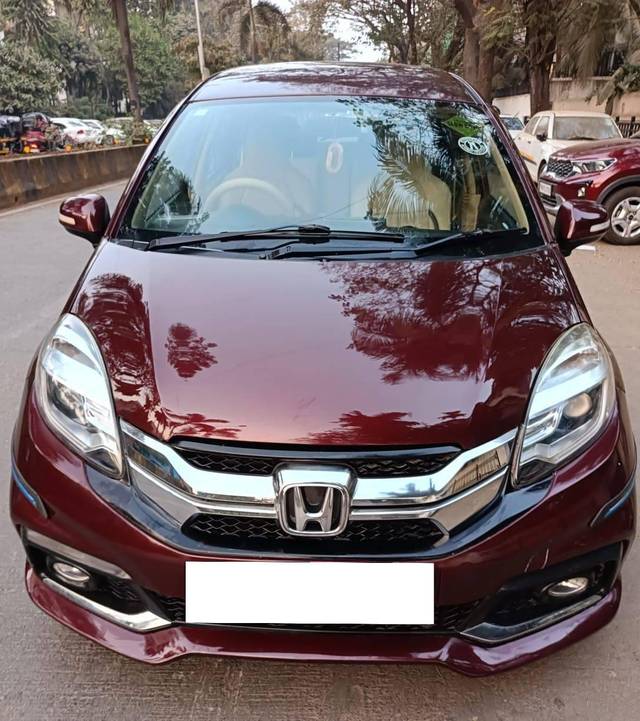 https://images10.gaadi.com/usedcar_image/4491544/original/processed_4e812d42c322dbdd1f6b6745593fe8fa.jpg?imwidth=6400