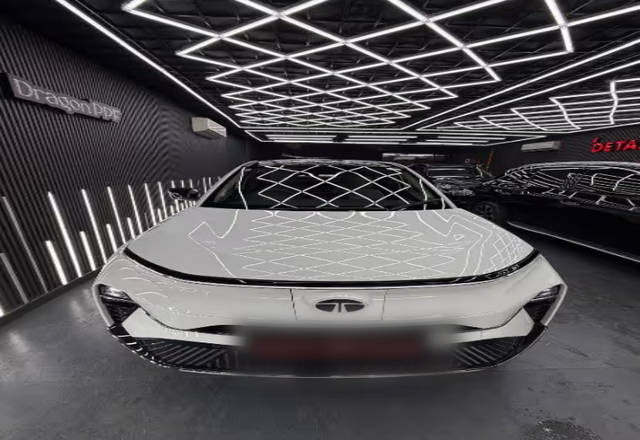 https://images10.gaadi.com/usedcar_image/4491574/original/587726e5-19fe-451c-800f-0bf5b1d65960.?imwidth=6402