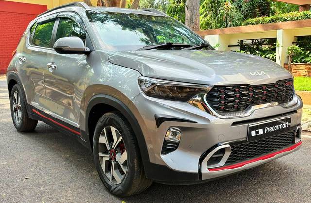 https://images10.gaadi.com/usedcar_image/4491580/original/processed_f025cc924ff993eb18ab2b1b872b31af.jpeg?imwidth=6400