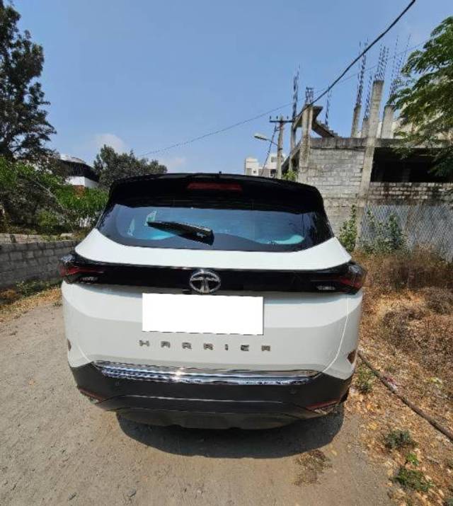 https://images10.gaadi.com/usedcar_image/4491731/original/processed_dd17023a-2cae-4734-8781-f4ea2f5f0ff5.jpg?imwidth=6401
