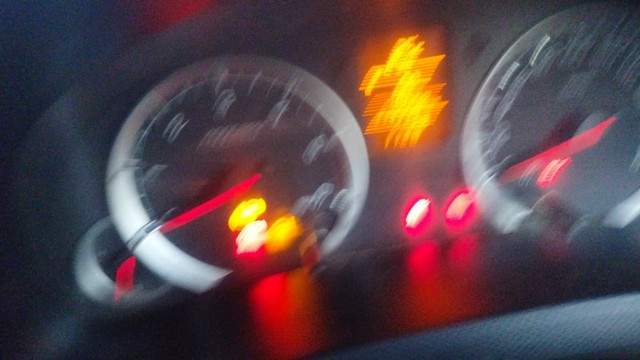 Second-hand 2012 Maruti Swift ZDi for sale in Rajkot-14