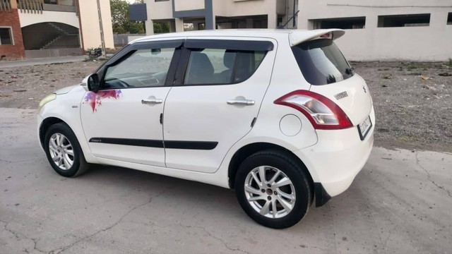 Second-hand 2012 Maruti Swift ZDi for sale in Rajkot-6