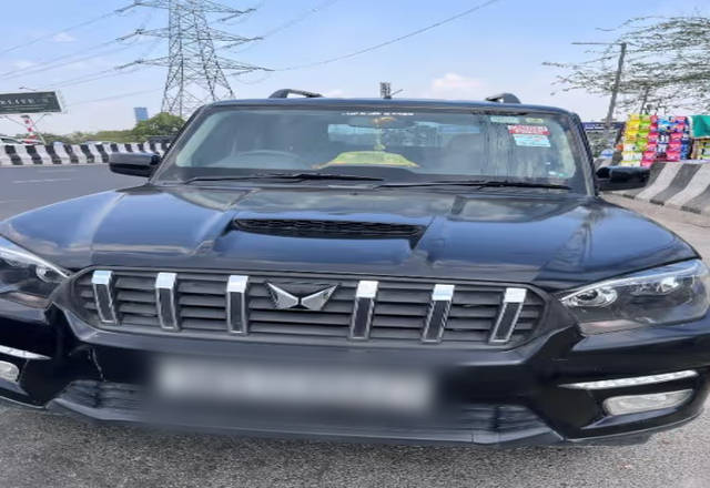 https://images10.gaadi.com/usedcar_image/4492133/original/04abc4fa-9bbd-464d-9c53-1b702d95dfef.?imwidth=6400
