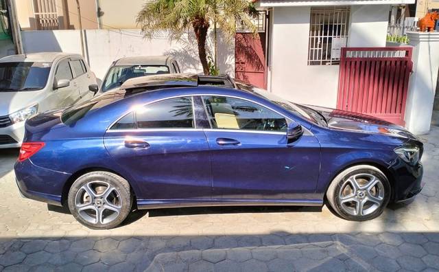 https://images10.gaadi.com/usedcar_image/4492580/original/63983d0db99dba0cdad12c565ba8c131.jpeg?imwidth=6401