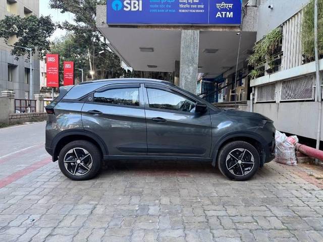 https://images10.gaadi.com/usedcar_image/4492761/original/processed_878cb957-7c52-426e-a5e3-3b9b6c65cd28.jpeg?imwidth=6400
