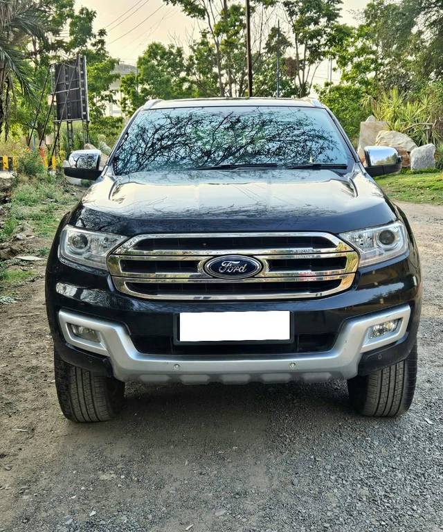 https://images10.gaadi.com/usedcar_image/4492946/original/processed_ff13bf467adb1eec5db68ed9ecdb77f0.jpg?imwidth=6400