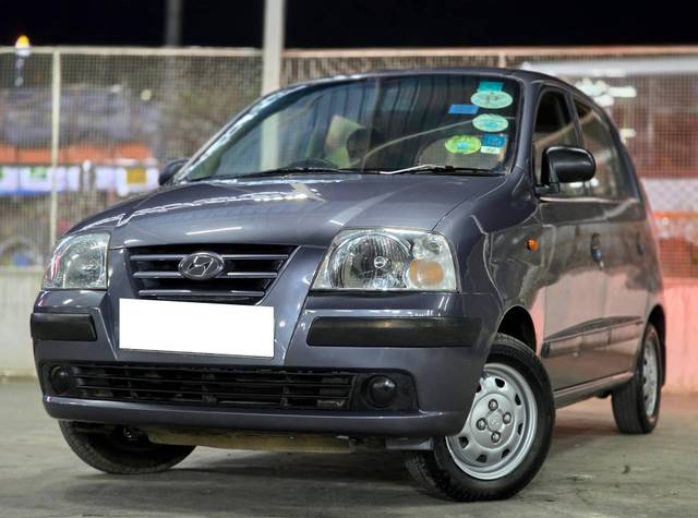 https://images10.gaadi.com/usedcar_image/4493024/original/processed_e70348a5f3f186c018bf1f6c0c482400.jpg?imwidth=6402