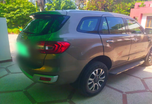 https://images10.gaadi.com/usedcar_image/4493178/original/ec4b3613-cf32-4249-a290-2277c80bee82.?imwidth=6402
