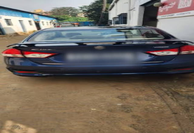 https://images10.gaadi.com/usedcar_image/4493209/original/089459fc-b772-4535-911d-9e07d4f7b5a2.?imwidth=6401