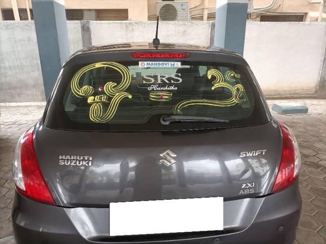 https://images10.gaadi.com/usedcar_image/4493252/original/processed_0836f1cf-1937-40aa-8913-91e6e0f4207f.jpg?imwidth=6400