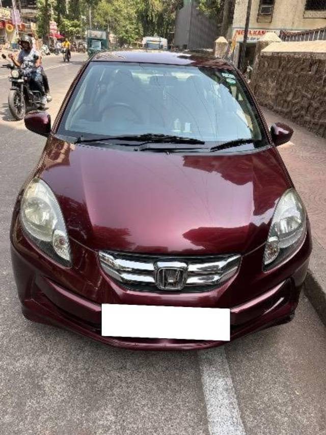 https://images10.gaadi.com/usedcar_image/4493323/original/processed_8dabf2cd-b4a1-42de-b1d7-fd7a5496e52e.jpeg?imwidth=6401