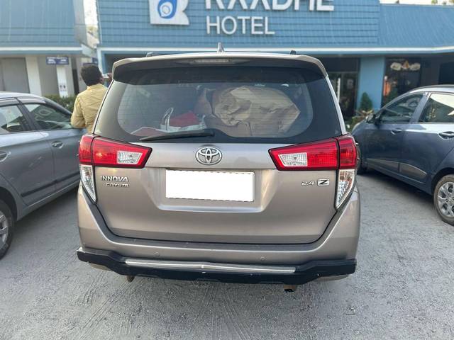 https://images10.gaadi.com/usedcar_image/4493455/original/processed_37c5bdf3-00ff-4963-a9dc-5ef69c72c8e3.jpg?imwidth=6400