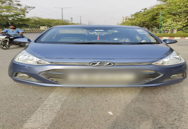 https://images10.gaadi.com/usedcar_image/4494024/original/18ff17eb-54c2-4ff9-89cd-9c1d216b3220.?imwidth=6400