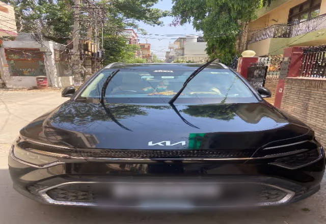 https://images10.gaadi.com/usedcar_image/4494035/original/2f3587e3-cc48-497e-bda9-1463f789b1e3.?imwidth=6400
