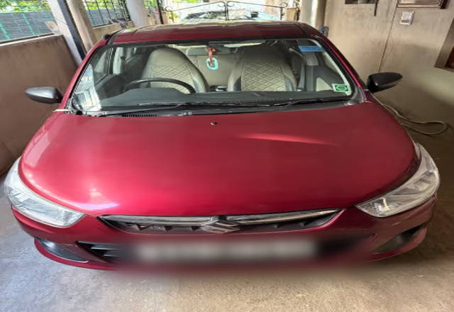 https://images10.gaadi.com/usedcar_image/4494098/original/179a5031-51c0-4aba-adf6-45dfcf9cafda.?imwidth=6400