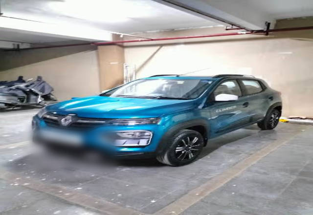 https://images10.gaadi.com/usedcar_image/4494398/original/b7f54e2f-8b58-4d29-a013-1e57eb34ec9d.?imwidth=6400