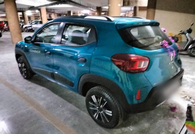 https://images10.gaadi.com/usedcar_image/4494406/original/4d59a8fa-bb73-4ddc-8dcb-9799b2930553.?imwidth=6401