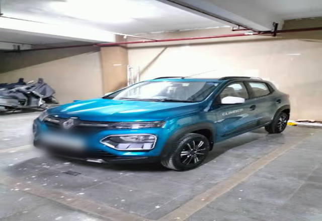 https://images10.gaadi.com/usedcar_image/4494406/original/7754be46-ea8f-4355-a3d3-b9a50277f8c3.?imwidth=6400
