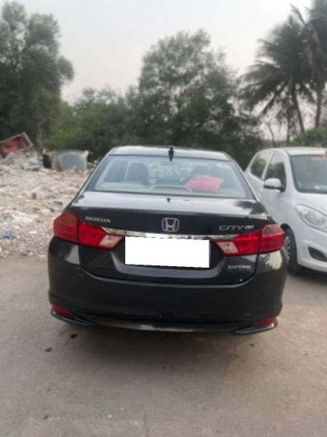 https://images10.gaadi.com/usedcar_image/4494880/original/processed_557973a7-934c-4008-b50c-ddcd302c5897.jpeg?imwidth=6401