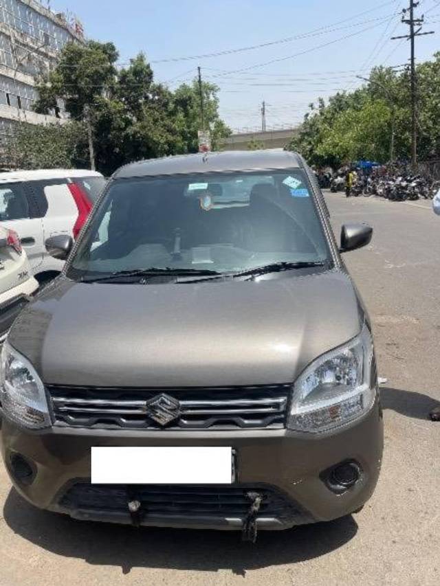https://images10.gaadi.com/usedcar_image/4494889/original/processed_1381db6d-e56f-44f4-bcb1-e8fd2c0d3cfb.jpeg?imwidth=6400