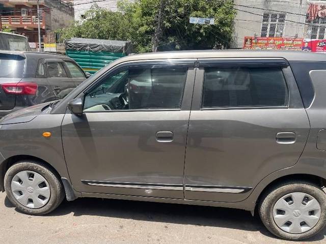 https://images10.gaadi.com/usedcar_image/4494889/original/processed_160fb11c-2729-4478-b086-160a33882ed1.jpeg?imwidth=6402