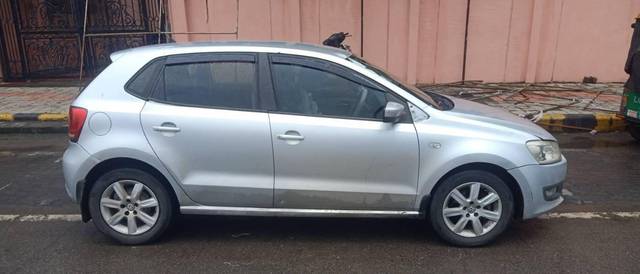 https://images10.gaadi.com/usedcar_image/4494899/original/processed_ed07cc7a-7ae2-437e-9f01-116d1f669c47.jpg?imwidth=6401