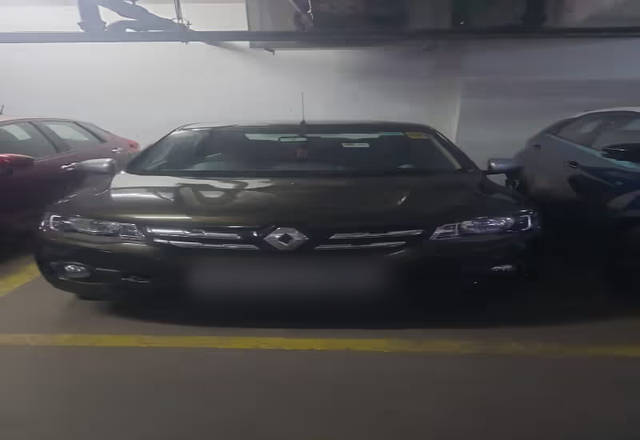 https://images10.gaadi.com/usedcar_image/4495063/original/6b718c30-b129-4763-a51c-9c6474ac8717.?imwidth=6400