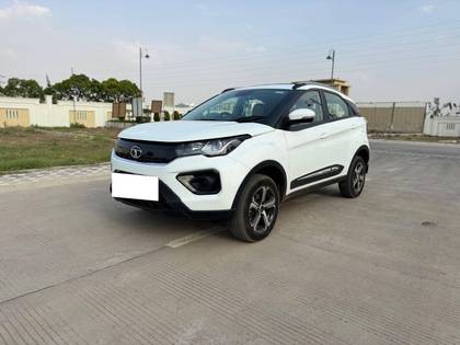 Tata Nexon XM Plus S Tata Nexon XM Plus S
