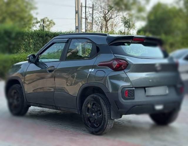 https://images10.gaadi.com/usedcar_image/4495477/original/processed_75cb8b71-00fb-4b18-a6f5-bf5323f3f7c5.jpg?imwidth=6401