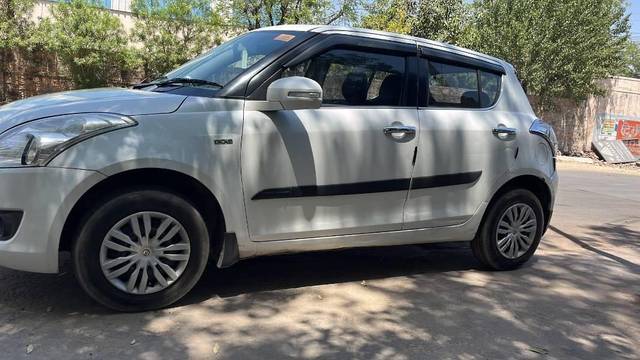 https://images10.gaadi.com/usedcar_image/4495586/original/processed_93f0fad1-c973-4739-9cad-f6477267c2dd.jpeg?imwidth=6400
