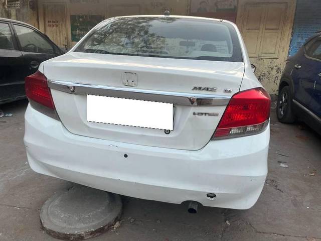 https://images10.gaadi.com/usedcar_image/4495808/original/processed_3032b0c6-226d-41b0-a0bf-1efb4c10c0bd.jpg?imwidth=6401