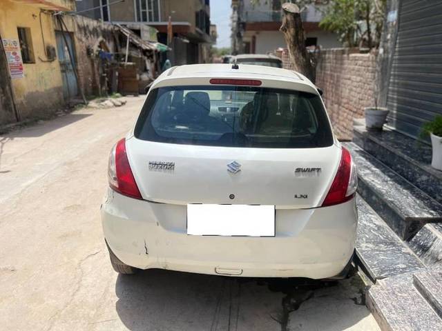 https://images10.gaadi.com/usedcar_image/4495856/original/processed_bb95adad-d490-481b-a7d9-da5fc44d9d7f.jpeg?imwidth=6401