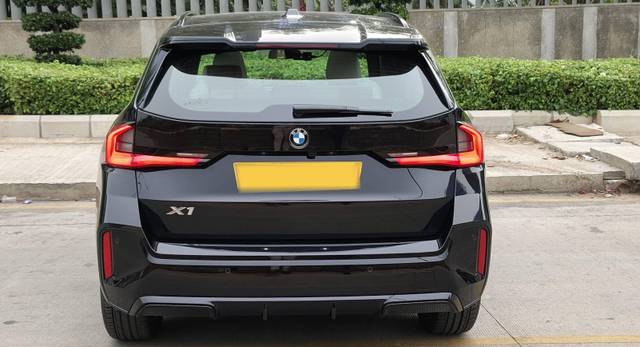 https://images10.gaadi.com/usedcar_image/4495950/original/processed_c0115a621d5872e7c121b05d0dc29724.jpeg?imwidth=6402
