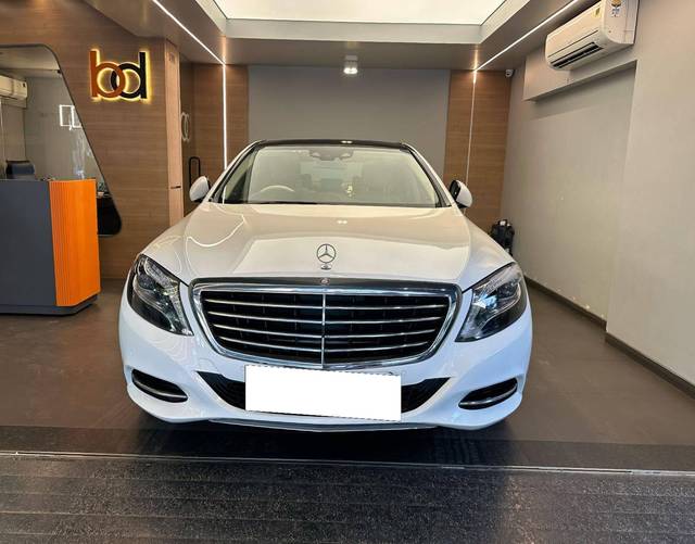 https://images10.gaadi.com/usedcar_image/4495995/original/processed_07073b217d5a092fcce8bfaae2e05bac.jpeg?imwidth=6400