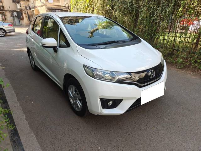 https://images10.gaadi.com/usedcar_image/4496012/original/processed_b446bd034ea5d686ec037682f0ee8f97.jpeg?imwidth=6400