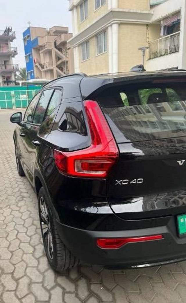 https://images10.gaadi.com/usedcar_image/4496144/original/processed_666106c0-e190-4355-a630-4bdd5f02a54d.jpeg?imwidth=6402