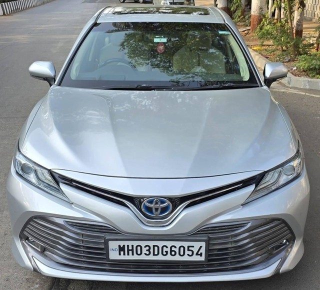 Toyota Camry Hybrid 2.5 Second-hand 2019 Toyota Camry Hybrid 2.5 for sale in Mumbai-0