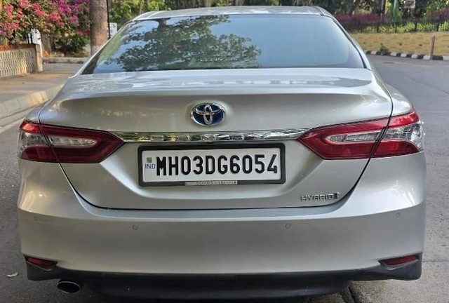 Toyota Camry Hybrid 2.5 Second-hand 2019 Toyota Camry Hybrid 2.5 for sale in Mumbai-2