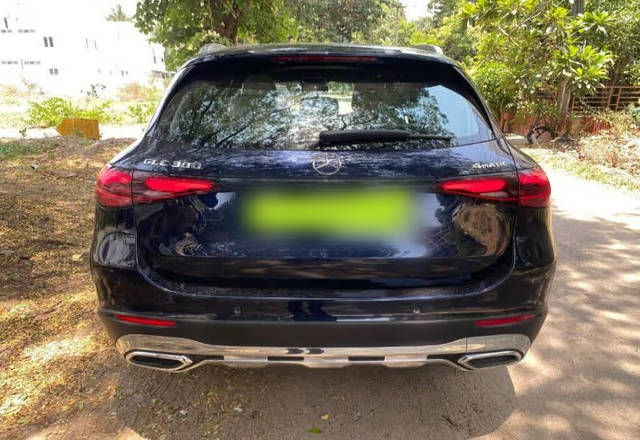 https://images10.gaadi.com/usedcar_image/4496450/original/37d5182b-6b26-49b4-9e0f-e7801d6cfe89.?imwidth=6402