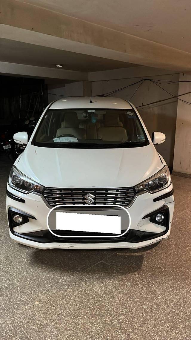https://images10.gaadi.com/usedcar_image/4496564/original/processed_a54004be-c452-4cb9-96c2-e0142ec9878c.jpg?imwidth=6402