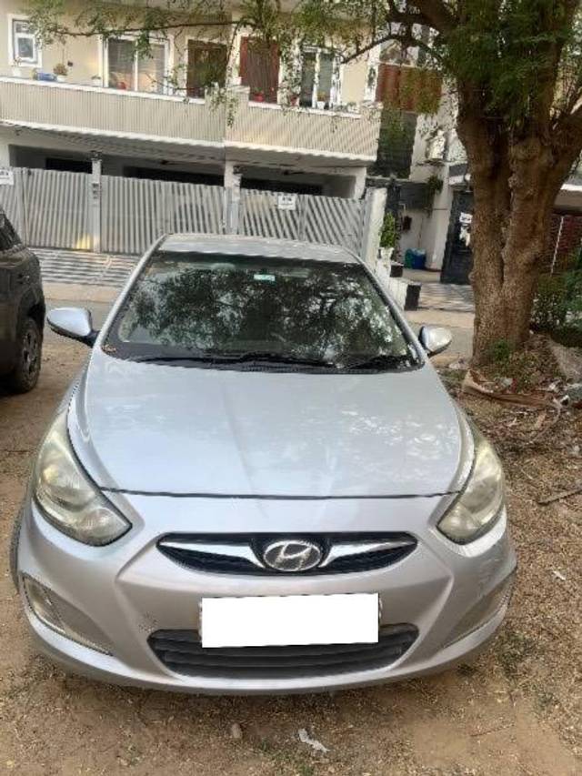 https://images10.gaadi.com/usedcar_image/4496607/original/processed_69d0ee39-9eea-422a-9348-b3f64b862002.jpeg?imwidth=6400