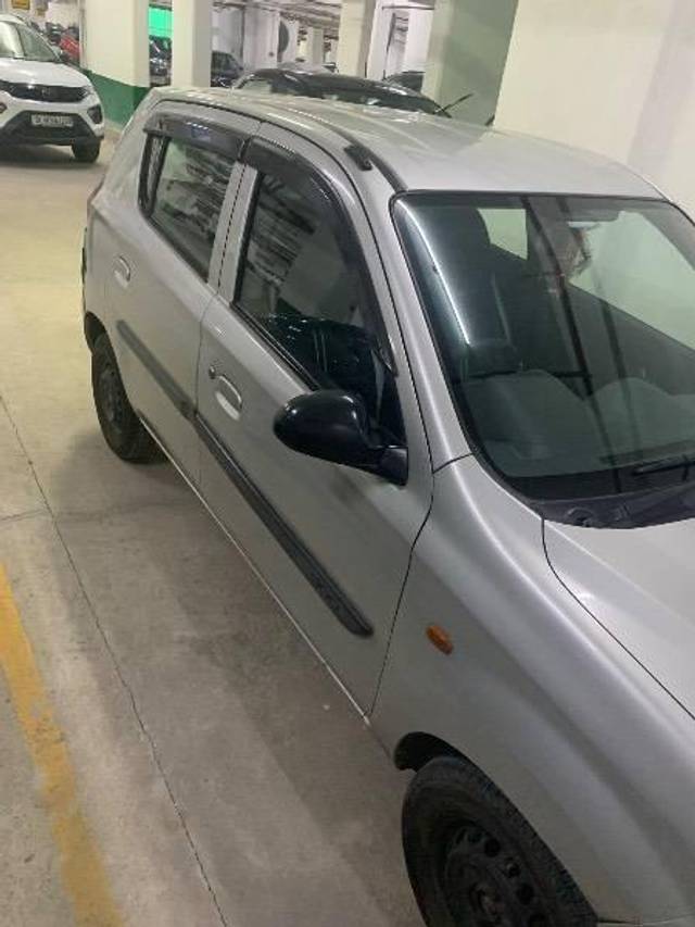 https://images10.gaadi.com/usedcar_image/4496814/original/processed_c7ca32e3-2a22-48cb-a457-674faa821461.jpeg?imwidth=6400